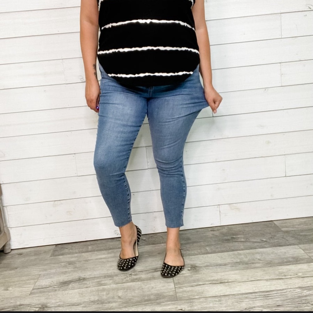 Judy Blue Straight leg denim